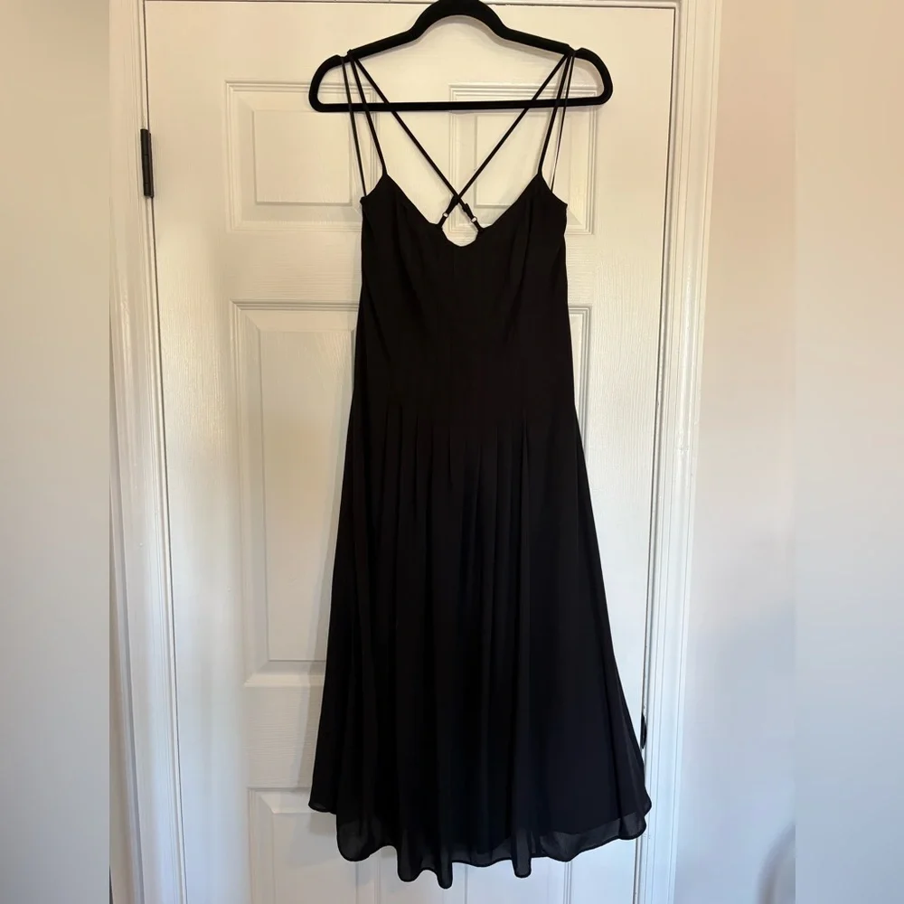 Banana Republic Black Pintuck Midi Dress - Picture 2 of 6